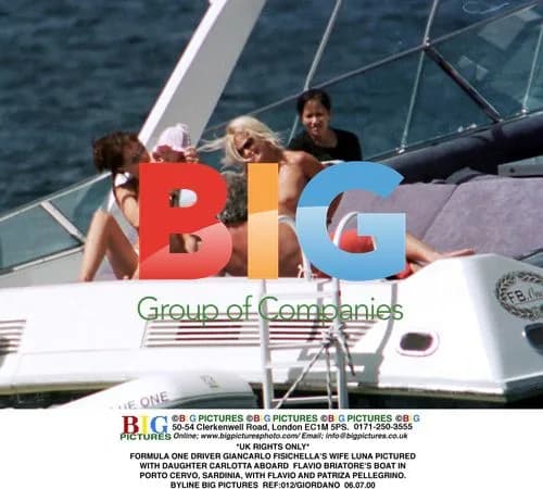 Fisichella's Wife and Daughter on Briatore's Boat