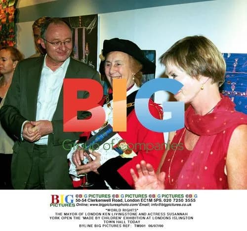 Mayor Ken Livingstone and Susannah York open "Made by Children" exhibition