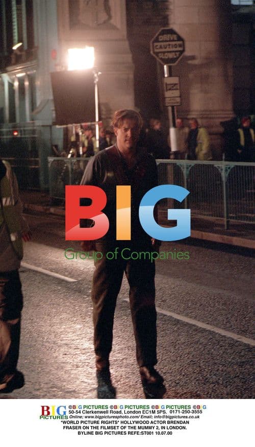 Brendan Fraser on set of The Mummy 2