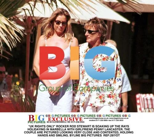 Rod Stewart and Penny Lancaster Vacation in Marbella