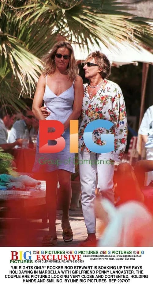 Rod Stewart and Penny Lancaster on Holiday in Marbella