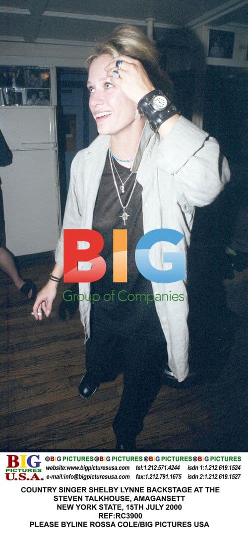 Shelby Lynne backstage at Steven Talkhouse