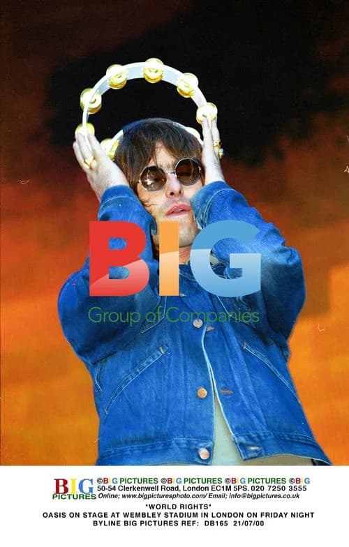 Oasis Performs at Wembley Stadium