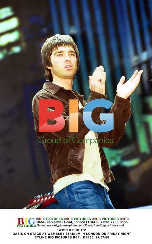 Oasis Performs at Wembley Stadium