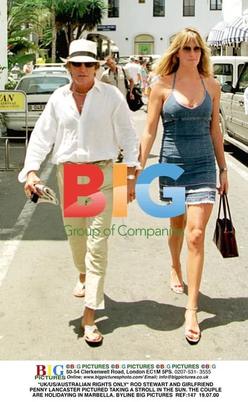 Rod Stewart and Penny Lancaster on Holiday in Marbella
