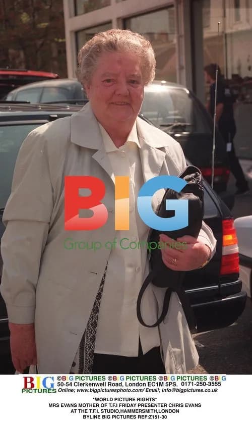 Chris Evans' Mother at TFI Friday Studio