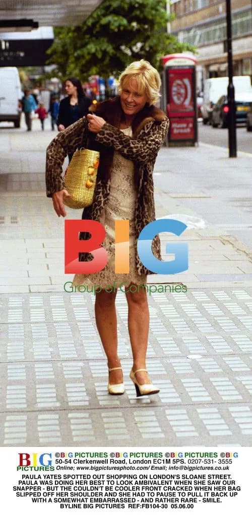 Paula Yates Shopping on Sloane Street