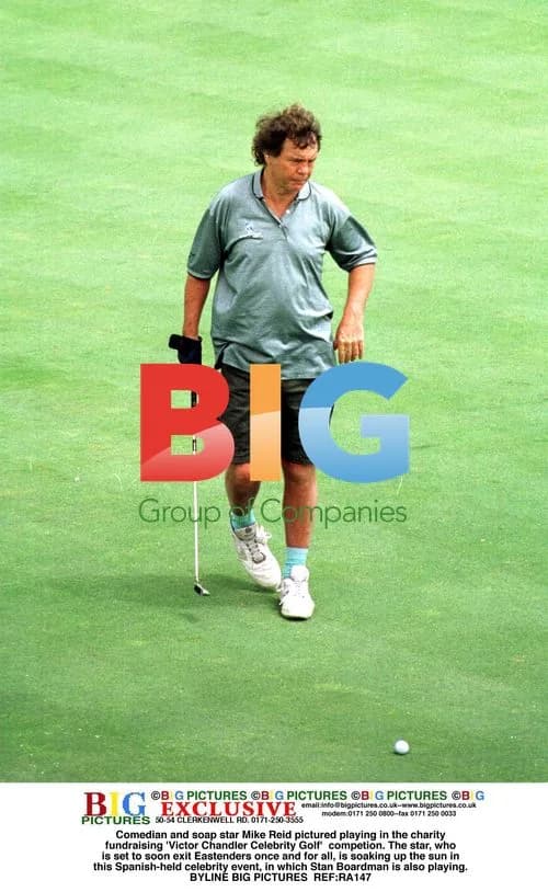 Mike Reid plays in charity golf event in Spain