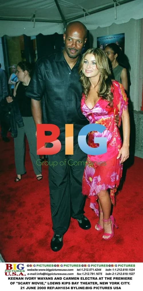 Keenan Ivory Wayans and Carmen Electra at "Scary Movie" premiere