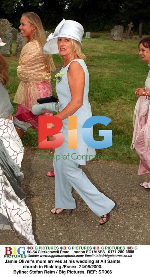 Jamie Oliver's mum at his wedding