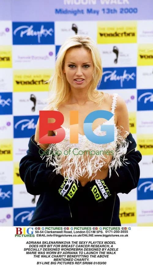 Adriana Sklenarinkova Supports Breast Cancer Research