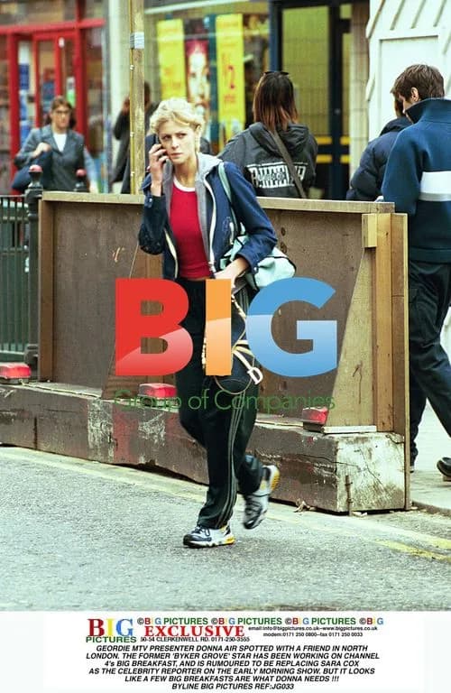 Donna Air Spotted in North London