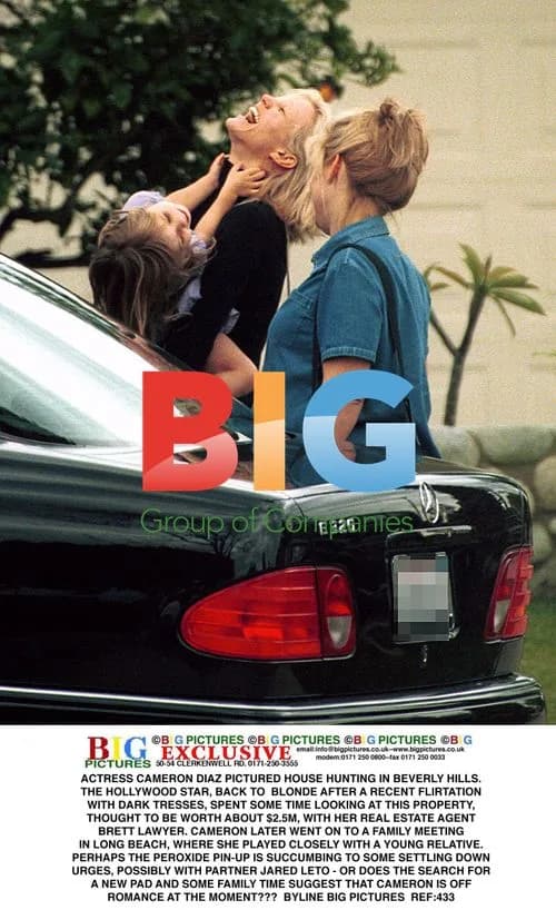 Cameron Diaz House Hunting in Beverly Hills