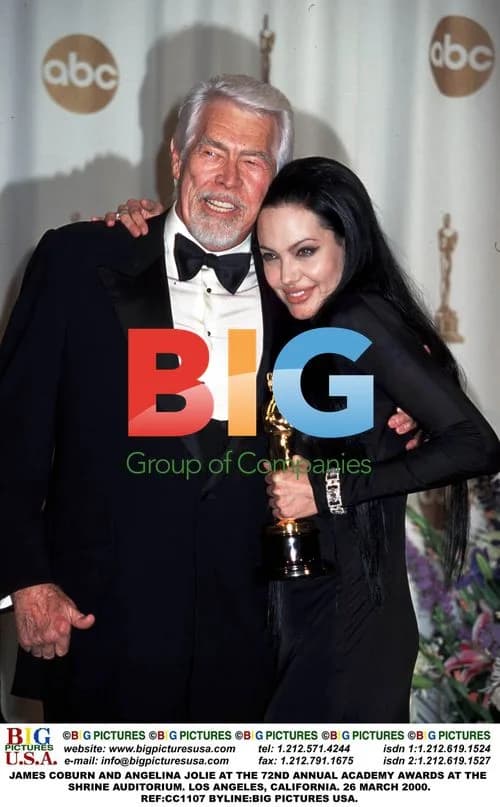 James Coburn and Angelina Jolie at 72nd Oscars