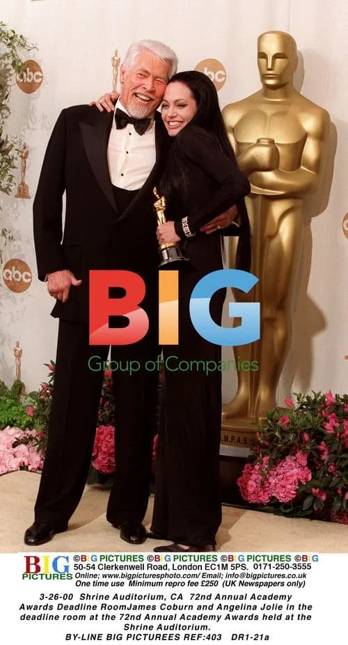 Coburn and Jolie at 72nd Oscars Deadline Room