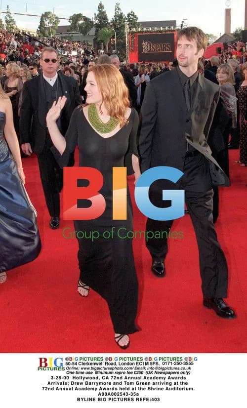 Drew Barrymore and Tom Green at 72nd Academy Awards