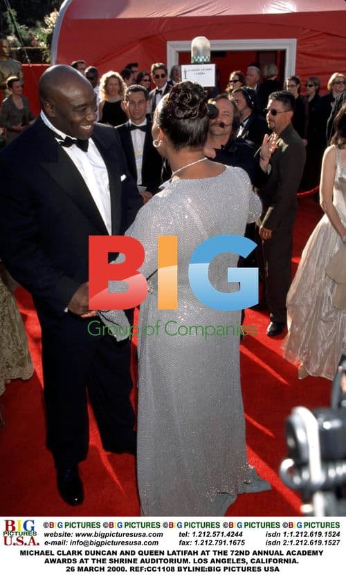 MICHAEL CLARK DUNCAN and QUEEN LATIFAH at Academy Awards
