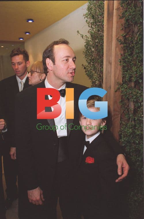 Kevin Spacey and Haley Joel Osment at Dreamworks Oscar Party