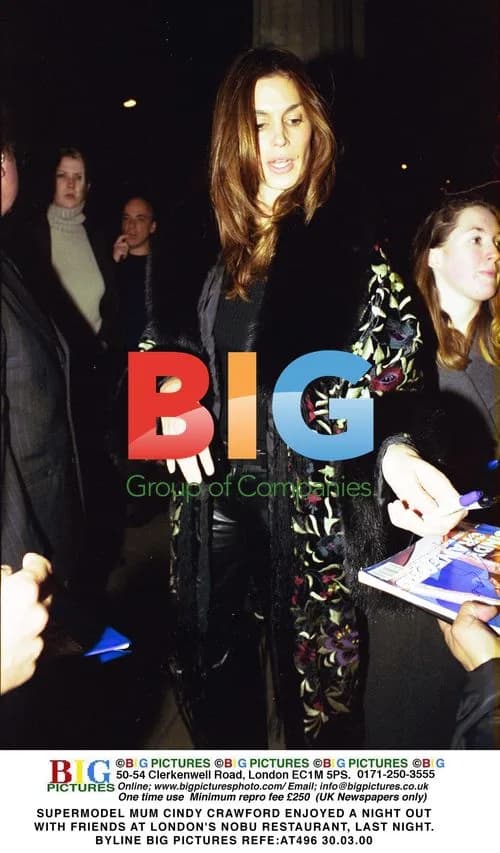 Cindy Crawford Enjoys Night Out at Nobu