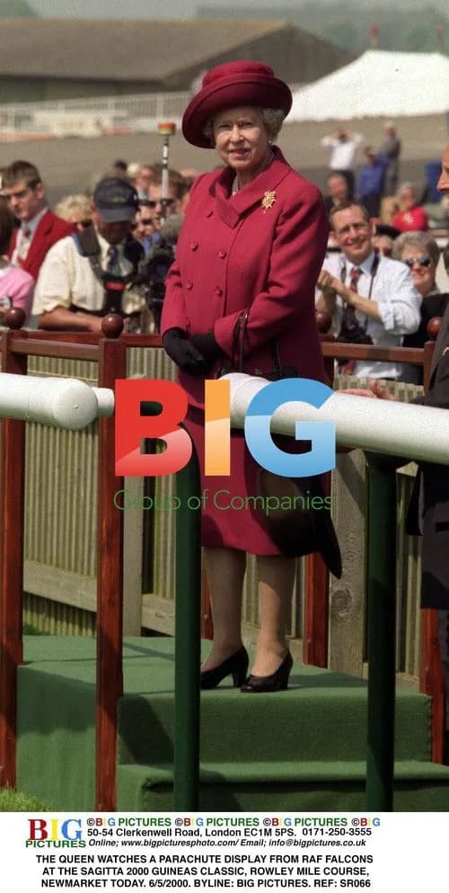 Queen Watches RAF Falcons at Sagitta 2000 Guineas Classic