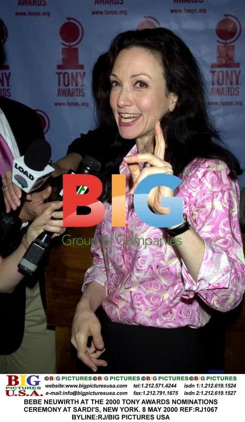 Bebe Neuwirth at 2000 Tony Awards Nominations