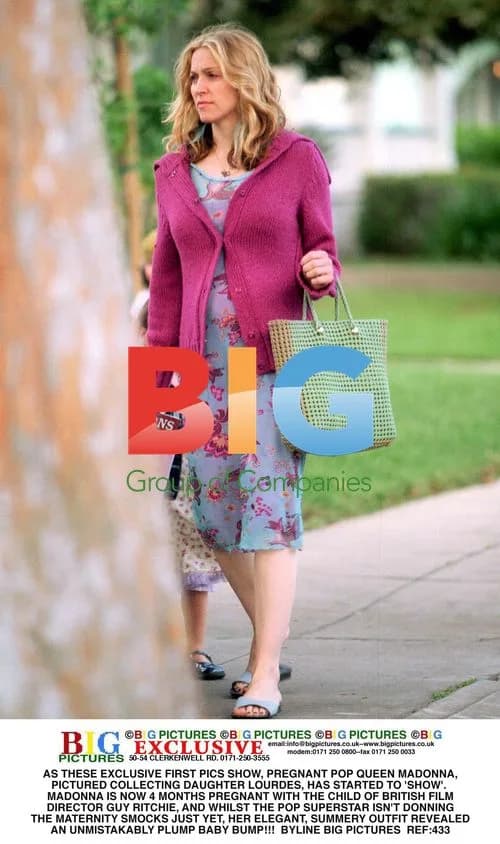 Madonna Spotted Showing Pregnancy