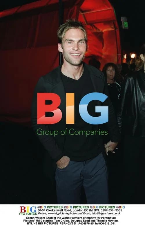 Seann William Scott at M:I-2 afterparty