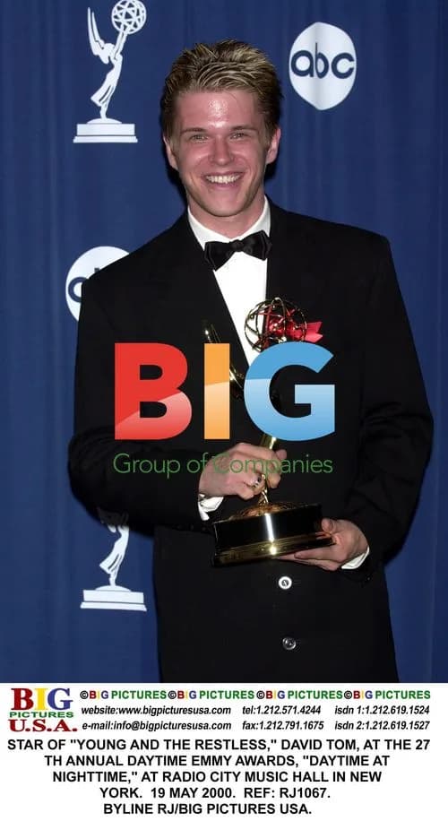 David Tom at 27th Annual Daytime Emmy Awards