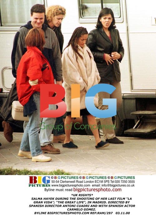 Salma Hayek on Set of 'La Gran Vida'