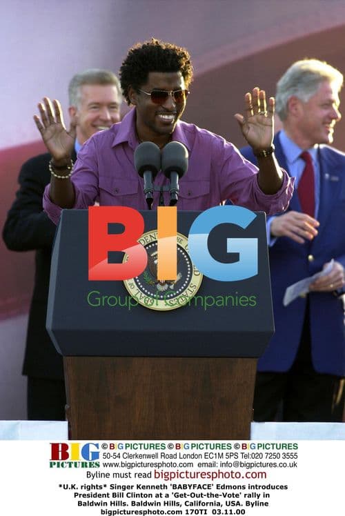 BABYFACE Introduces President Clinton at Rally