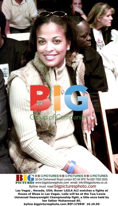 Laila Ali Watches Fight at House of Blues