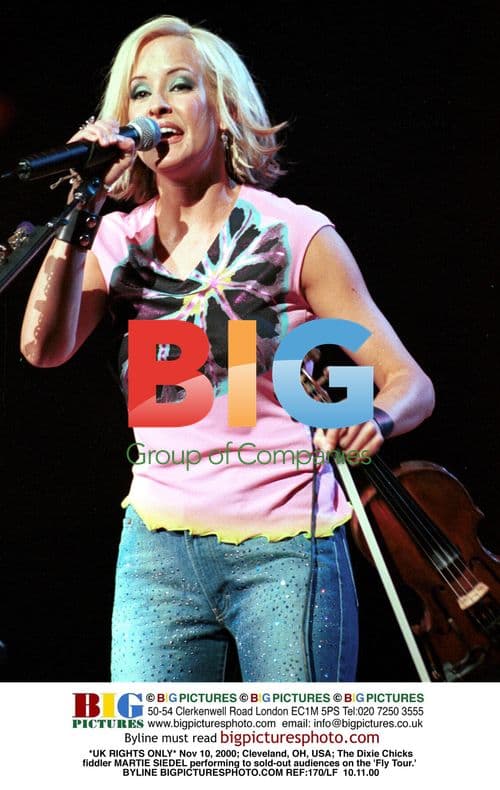 Martie Seidel of Dixie Chicks on Fly Tour
