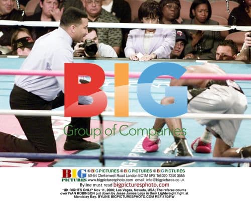 Boxer Jesse James Leija defeats Ivan Robinson