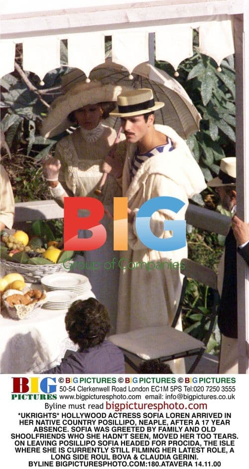 Sofia Loren Returns to Native Posillipo