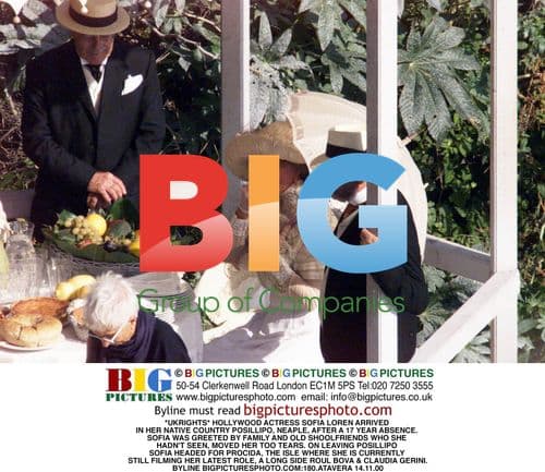 Sofia Loren Returns to Hometown Posillipo