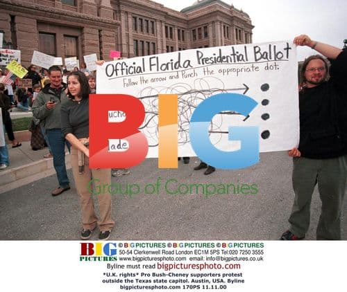 Pro Bush-Cheney Supporters Protest in Austin, USA