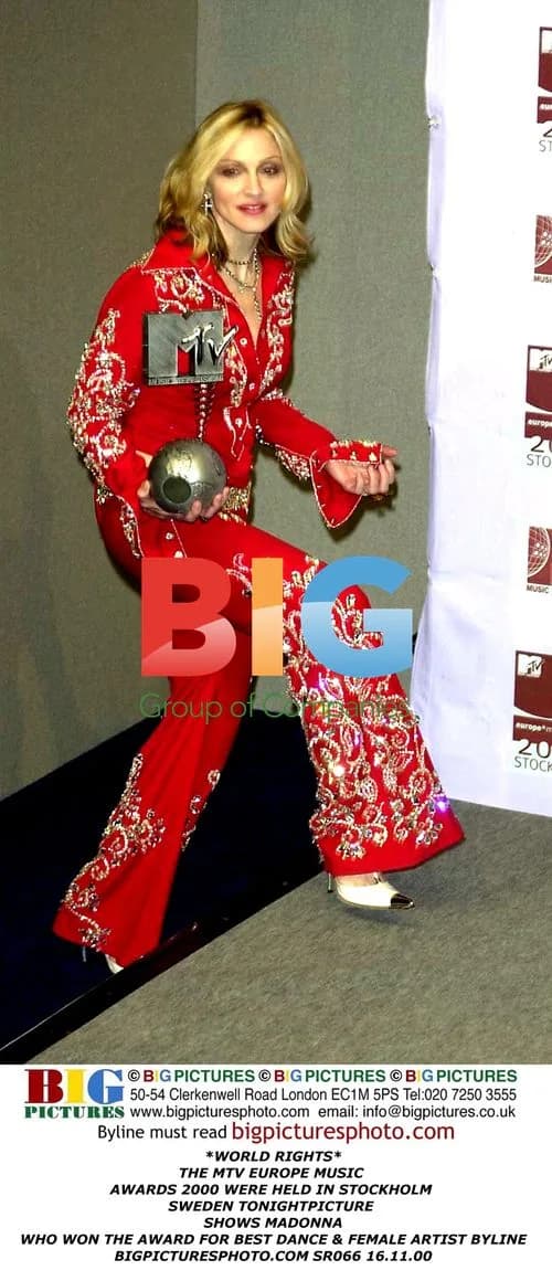 Madonna Wins at MTV Europe Music Awards