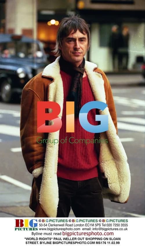 Paul Weller Shopping on Sloan Street