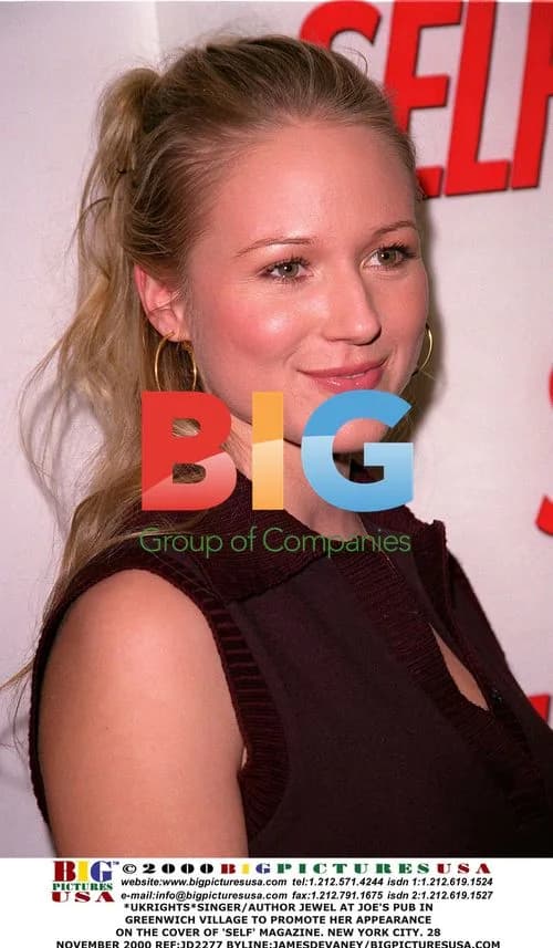 Jewel Promotes SELF Magazine Cover