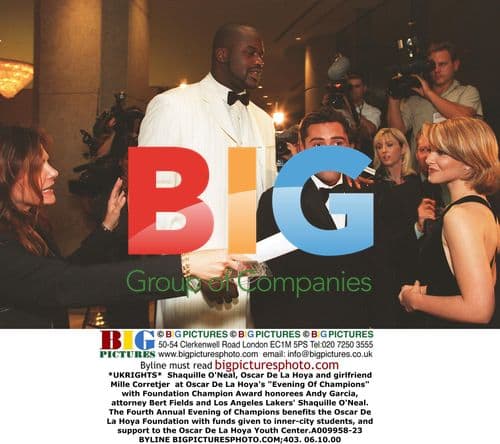 Shaquille O'Neal, Oscar De La Hoya at Evening of Champions