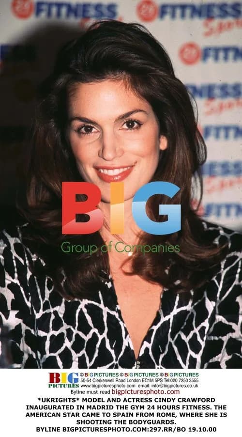 Cindy Crawford inaugurates 24 Hours Fitness gym in Madrid