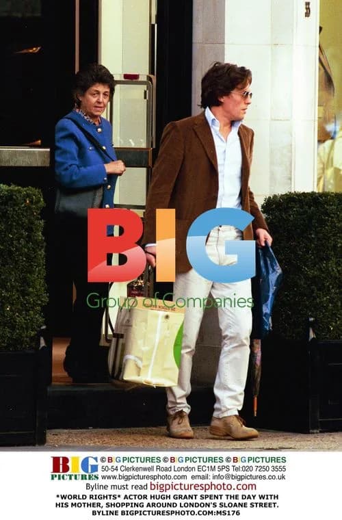 Hugh Grant shops with his mother in London