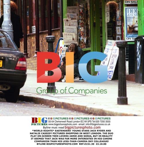 EASTENDERS STARS JACK RYDER AND NATALIE CASSIDY SHOPPING