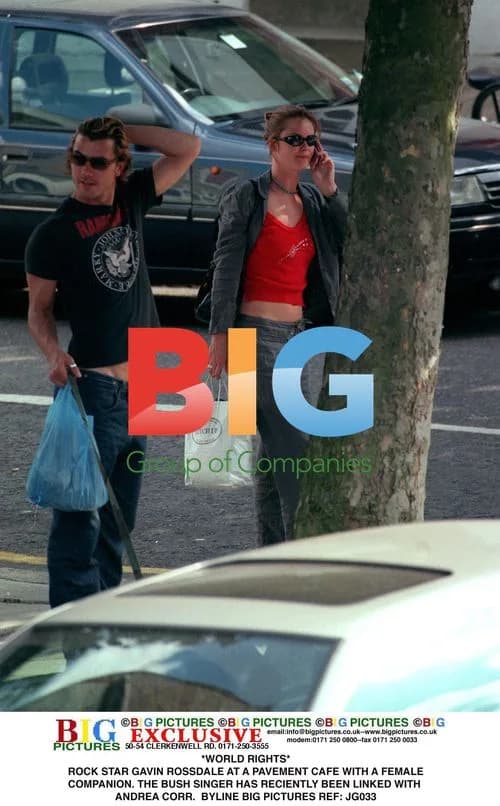 Gavin Rossdale at Pavement Cafe