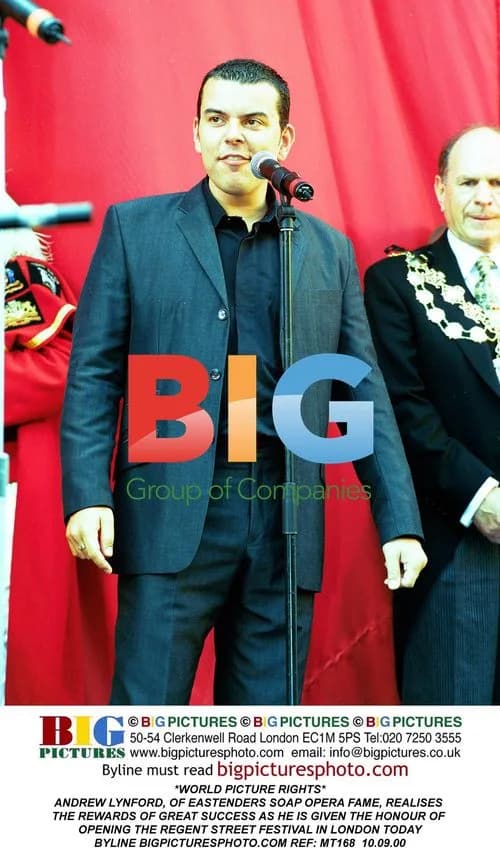Andrew Lynford Opens Regent Street Festival