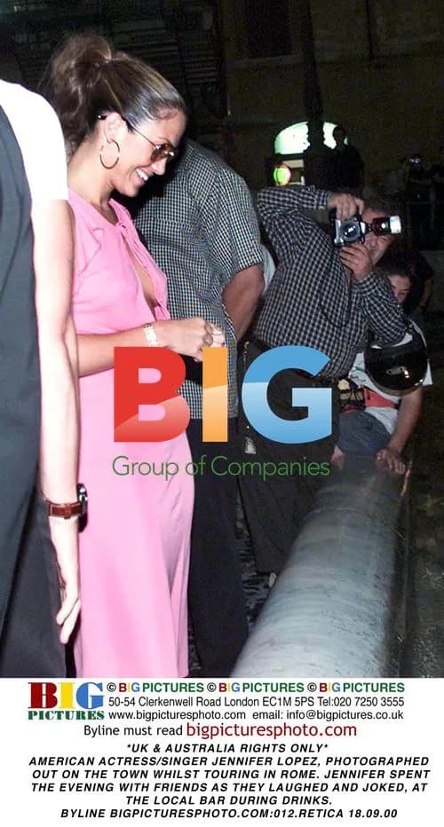 Jennifer Lopez Photographed in Rome