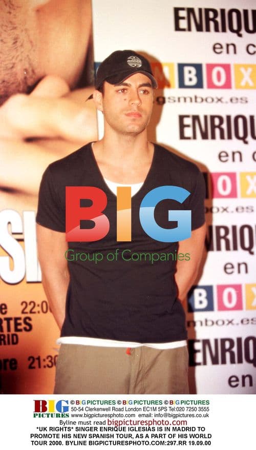 Enrique Iglesias Promotes Spanish Tour in Madrid