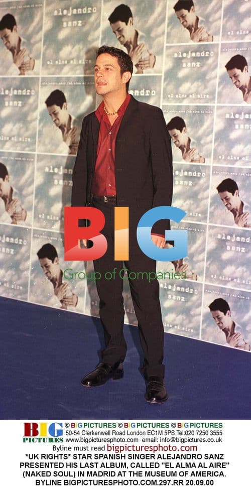 Alejandro Sanz presents album "El Alma al Aire"