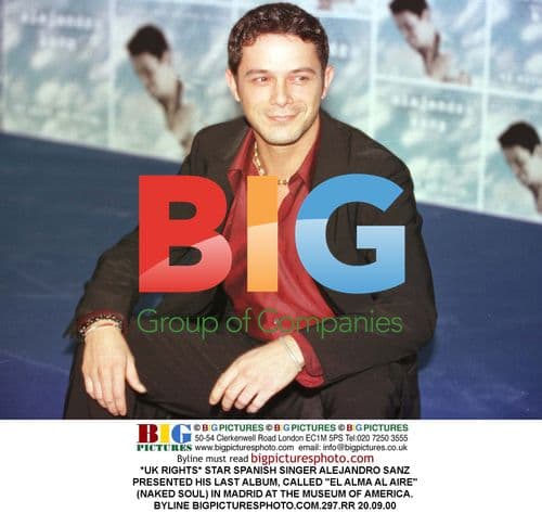 Alejandro Sanz presents album "El Alma al Aire"