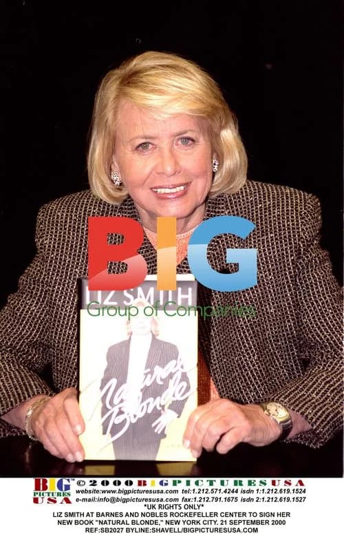 Liz Smith Book Signing at Barnes & Noble